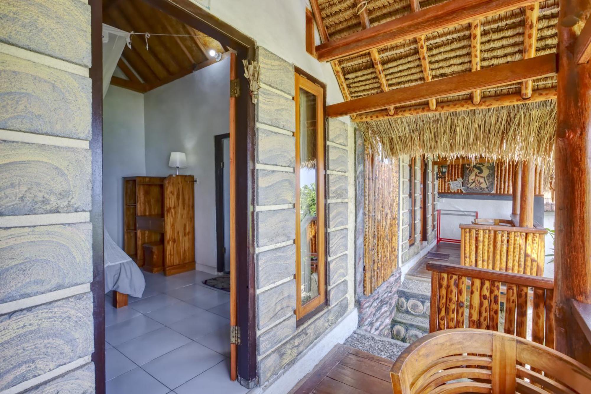 Bagus Cottage Batununggul الغرفة الصورة